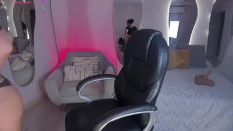 ALESSA ROMERO  online show from 02-18-25, 07:19