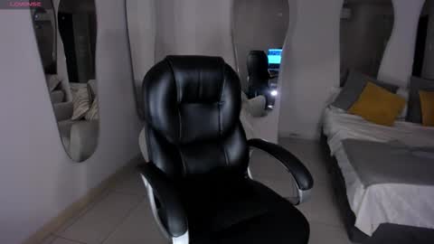 ALESSA ROMERO  online show from 09-14-25, 05:45