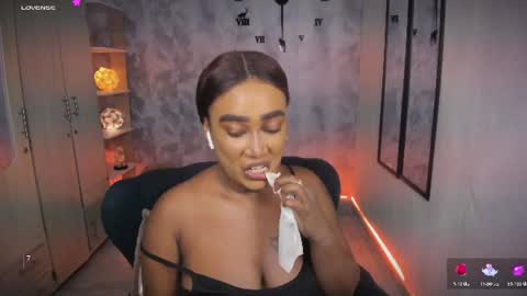 Snapshot of alessia_anderson07 chatting on 06-19-26, 10:24 Yy online show from 06-19-26, 10:24