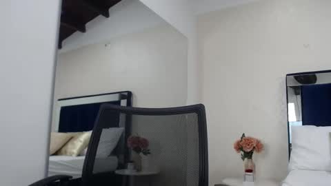 ALESSIA online show from 01-24-25, 12:31