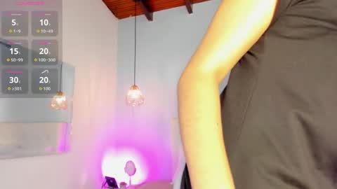 Snapshot of alessia_blaze chatting on 05-10-26, 05:12 alessia_blaze online show from 05-10-26, 05:12