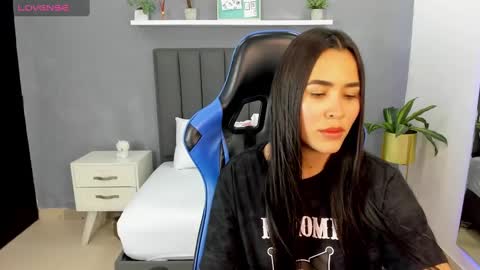 A L E S S I A online show from 02-18-25, 08:03