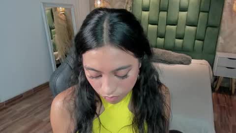 Snapshot of alessia_storm_ chatting on 05-08-26, 03:45 Alessia online show from 05-08-26, 03:45