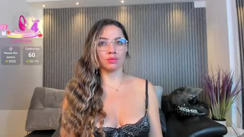 Snapshot of alessia_taylorr chatting on 03-05-25, 12:00 Alessia Everyday From 0530 to 1430 Col Time online show from 03-05-25, 12:00