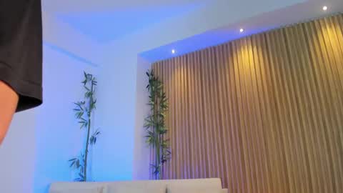 Snapshot of alessia_taylorr chatting on 10-08-25, 11:30 Alessia Everyday From 0530 to 1430 Col Time online show from 10-08-25, 11:30