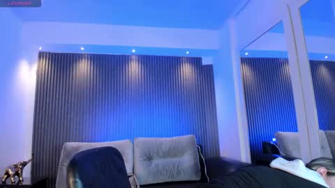 Snapshot of alessia_taylorr chatting on 11-14-25, 12:04 Alessia Everyday From 0530 to 1430 Col Time online show from 11-14-25, 12:04