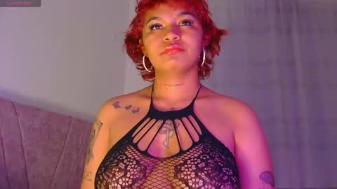 Snapshot of alessia_temptation chatting on 06-08-26, 07:42 alessia_temptation online show from 06-08-26, 07:42
