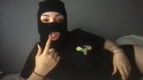 Alessia Snow online show from 11-13-25, 11:47