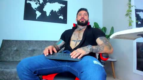 Snapshot of alessrose22 chatting on 02-24-26, 07:45 Aless Rose online show from 02-24-26, 07:45