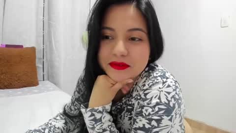 Alejandra online show from 02-17-25, 01:36