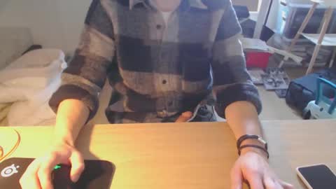 Snapshot of alettaoceanftw chatting on 01-26-25, 12:43 AlettaOceanFtw online show from 01-26-25, 12:43