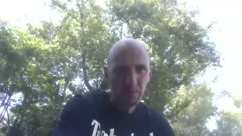 Snapshot of alex120475 chatting on 05-26-26, 12:23 alex120475 online show from 05-26-26, 12:23
