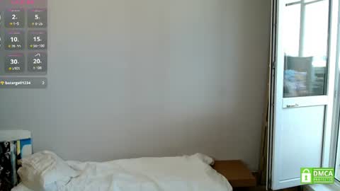 Snapshot of alex626506 chatting on 06-25-26, 01:48 Alex online show from 06-25-26, 01:48