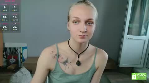 Snapshot of alex626506 chatting on 07-31-26, 12:04 Alex online show from 07-31-26, 12:04