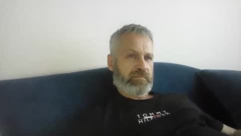 Snapshot of alex80581 chatting on 05-14-26, 04:58 Alexey online show from 05-14-26, 04:58