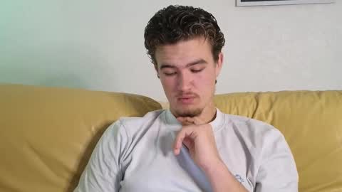 Alex83530 online show from 01-24-25, 01:03