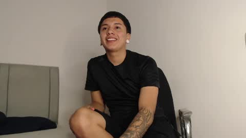 Owen online show from 04-21-26, 02:51