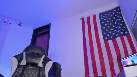 Snapshot of alex__montesco chatting on 05-02-26, 11:21 Alex online show from 05-02-26, 11:21