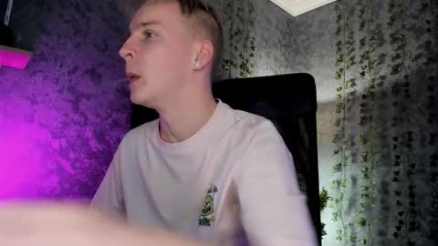 Snapshot of alex__sweet chatting on 11-02-25, 07:00 your Alex online show from 11-02-25, 07:00