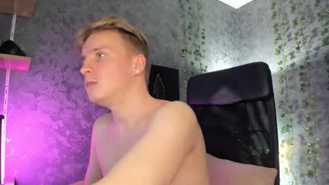 Snapshot of alex__sweet chatting on 11-30-25, 07:07 your Alex online show from 11-30-25, 07:07