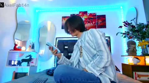 sneider online show from 12-24-24, 07:00