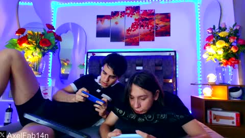 sneider online show from 02-14-25, 10:04