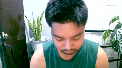 Snapshot of alex_babex chatting on 10-15-25, 02:01 Steve online show from 10-15-25, 02:01