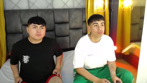 mike y alex online show from 11-13-25, 08:19