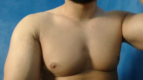 Snapshot of alex_blu chatting on 06-12-26, 02:49 Alex online show from 06-12-26, 02:49