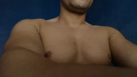 Snapshot of alex_blu chatting on 07-03-26, 11:38 Alex online show from 07-03-26, 11:38