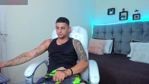 alex online show from 02-03-25, 03:17