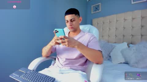 alex online show from 09-10-25, 11:54