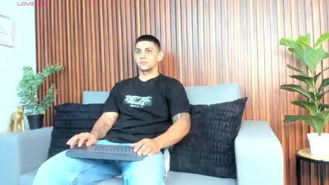 alex online show from 02-11-26, 11:37