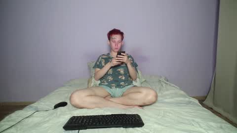 Snapshot of alex_foxy_man chatting on 01-14-25, 04:50 Alex online show from 01-14-25, 04:50