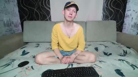 Snapshot of alex_foxy_man chatting on 10-03-25, 08:55 Alex online show from 10-03-25, 08:55