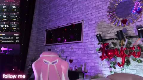 Snapshot of alex_howell chatting on 03-10-25, 11:49 alex_howell online show from 03-10-25, 11:49