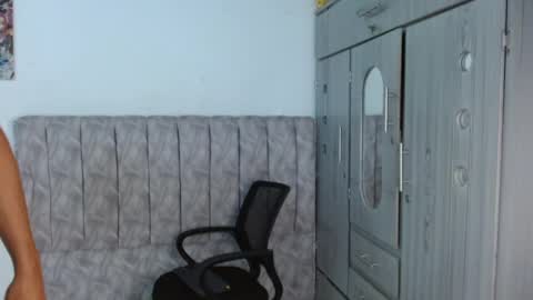 Snapshot of alex_martin47 chatting on 04-01-26, 06:38 alex online show from 04-01-26, 06:38