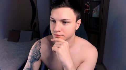 Snapshot of alex_milson chatting on 12-17-24, 10:32 alex_milson online show from 12-17-24, 10:32