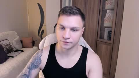 Snapshot of alex_milson chatting on 09-16-25, 06:09 alex_milson online show from 09-16-25, 06:09