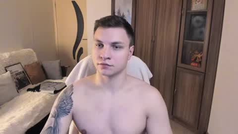 Snapshot of alex_milson chatting on 09-25-25, 06:00 alex_milson online show from 09-25-25, 06:00