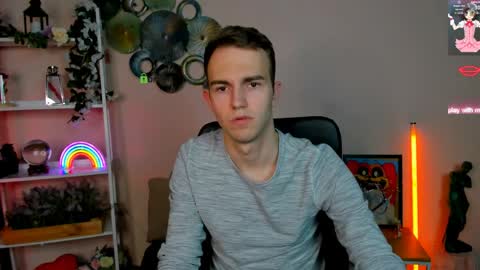 Snapshot of alex_reeding chatting on 04-29-26, 05:30 Alex online show from 04-29-26, 05:30
