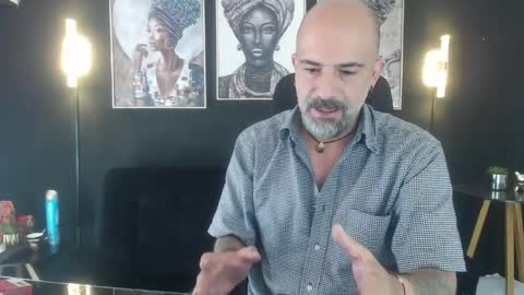 Alex Saints online show from 04-05-26, 02:36