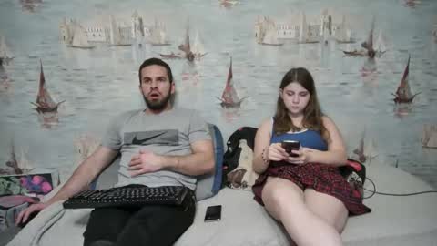Snapshot of alex_sarah_sex chatting on 10-12-25, 09:47 Alex and Sarah online show from 10-12-25, 09:47