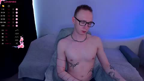 alex_silent online show from 10-25-25, 07:38