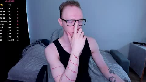Snapshot of alex_silent chatting on 05-15-26, 10:33 alex_silent online show from 05-15-26, 10:33