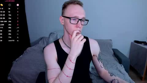 Snapshot of alex_silent chatting on 06-04-26, 04:24 alex_silent online show from 06-04-26, 04:24