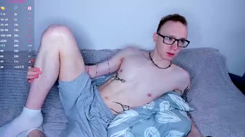 Snapshot of alex_silent chatting on 06-19-26, 11:47 alex_silent online show from 06-19-26, 11:47