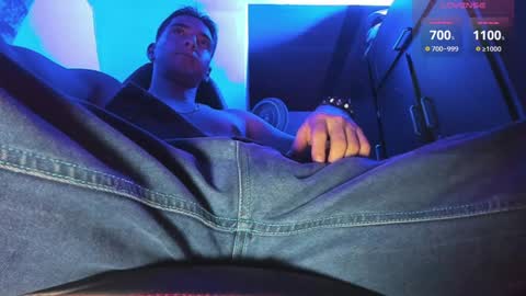 Snapshot of alex_smith0 chatting on 12-07-24, 03:25 online show from 12-07-24, 03:25