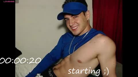 Snapshot of alex_smith0 chatting on 03-07-25, 01:31 online show from 03-07-25, 01:31