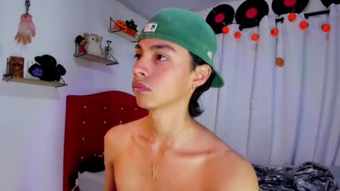 Alex online show from 10-24-25, 02:13